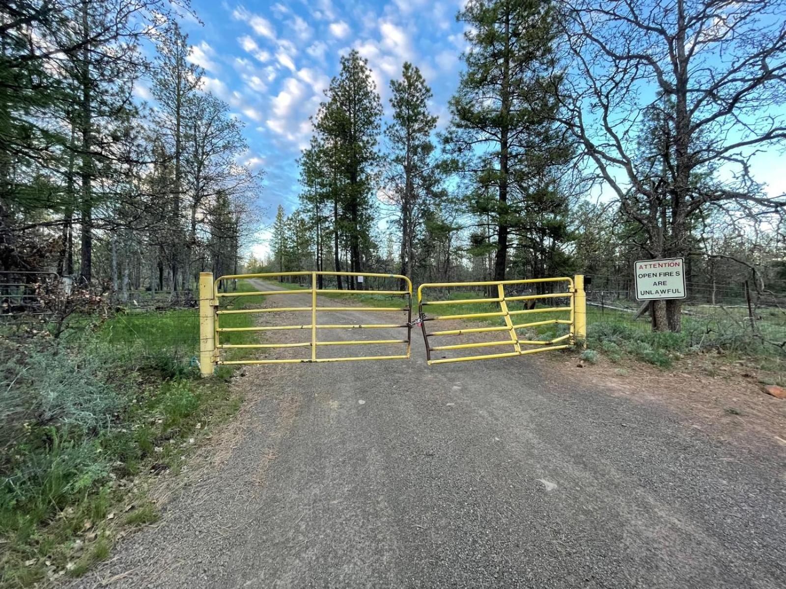 Treehouse Ranch Hotel Goldendale Bagian luar foto